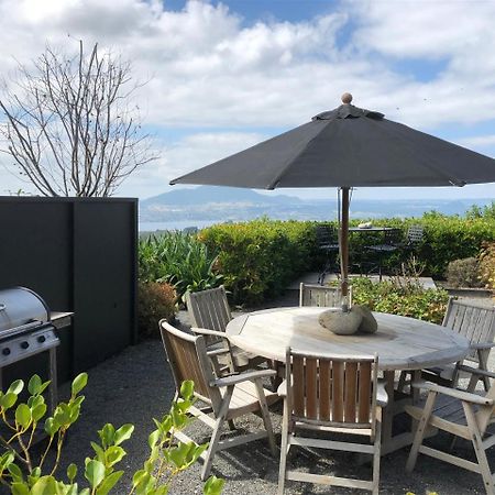 The Lakeview House Taupo Exterior photo